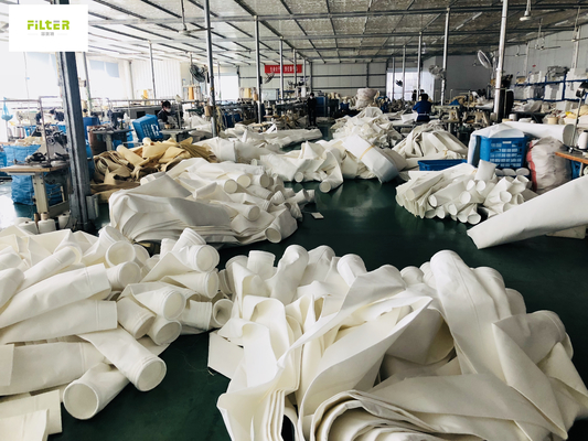 Polyester Antistatic Filter Bag 550GSM  PTFE Membrane For Dust Collector